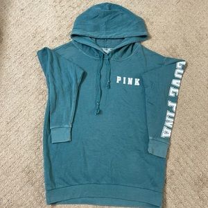 Victoria’s Secret Pink hoodie oversized